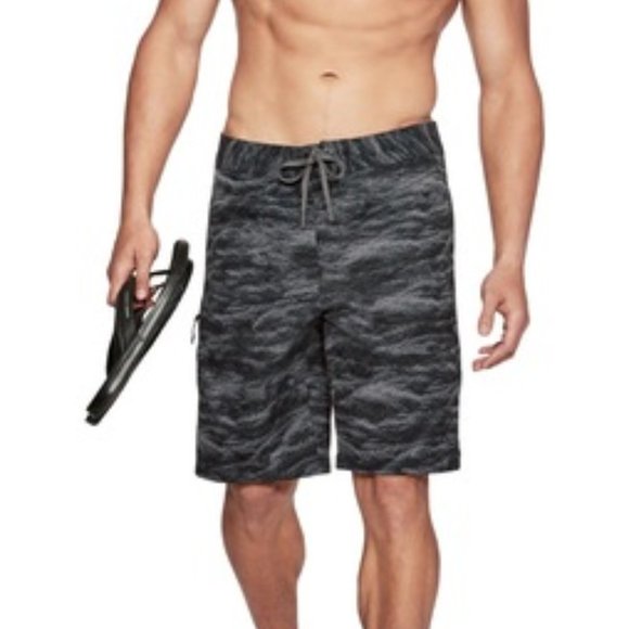 Men's UNDER ARMOUR Stretch Printed Board shorts - Picture 1 of 10
